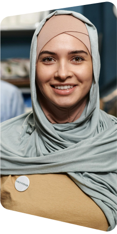 Child carrying metal pot